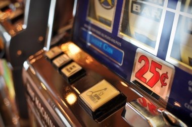 Live dealer interface on to4d slot